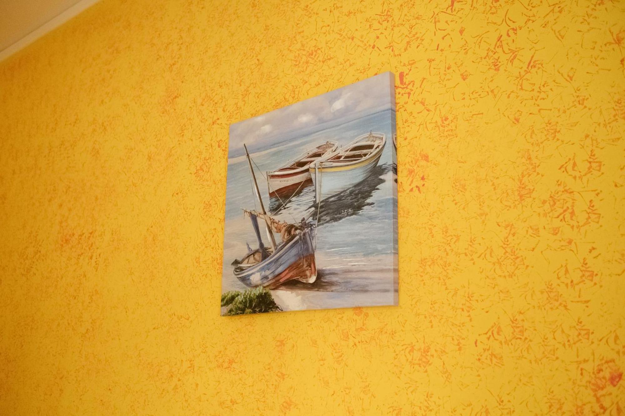 Domus Aurea Relax Room ซาแลร์โน ภายนอก รูปภาพ
